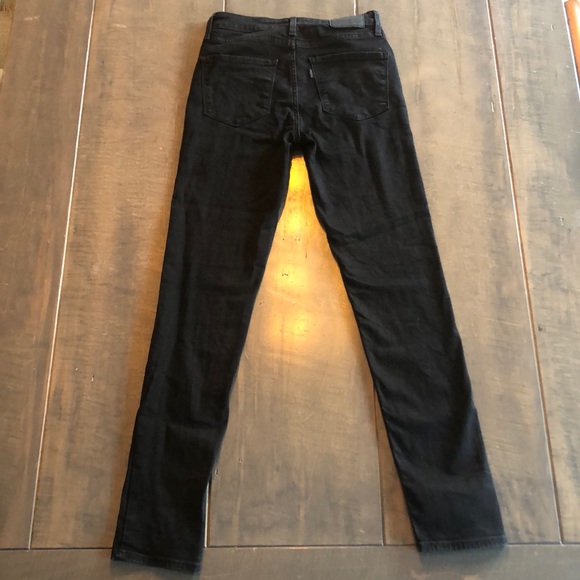 Levi black high rise skinny Jean - Picture 2 of 3